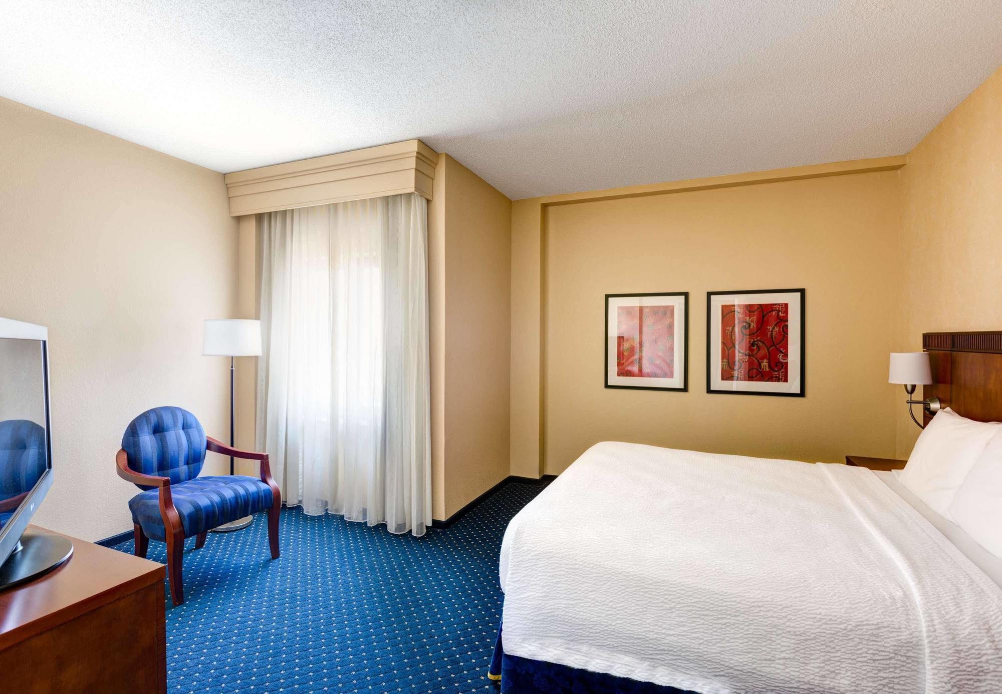 Courtyard By Marriott Gaithersburg Washingtonian Center Exterior photo