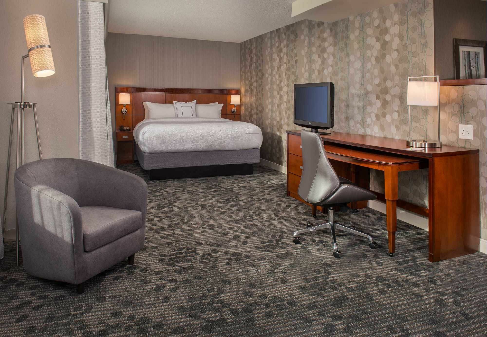 Courtyard By Marriott Gaithersburg Washingtonian Center Exterior photo